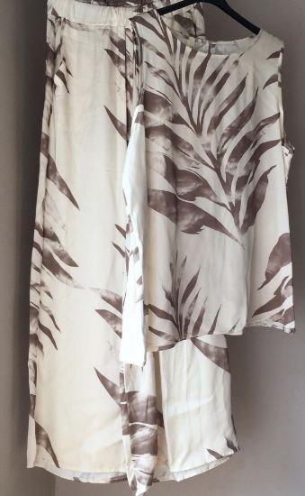 Obrazek Komplet elegancki z jedwabiu Haiti bluzka i spodnie kuloty S/M - 42/44 Włochy